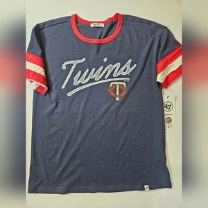 Minnesota Twins T-Shirt Womens Medium‎ Team Logo 47 MLB Fan Casual Fall Tee NEW